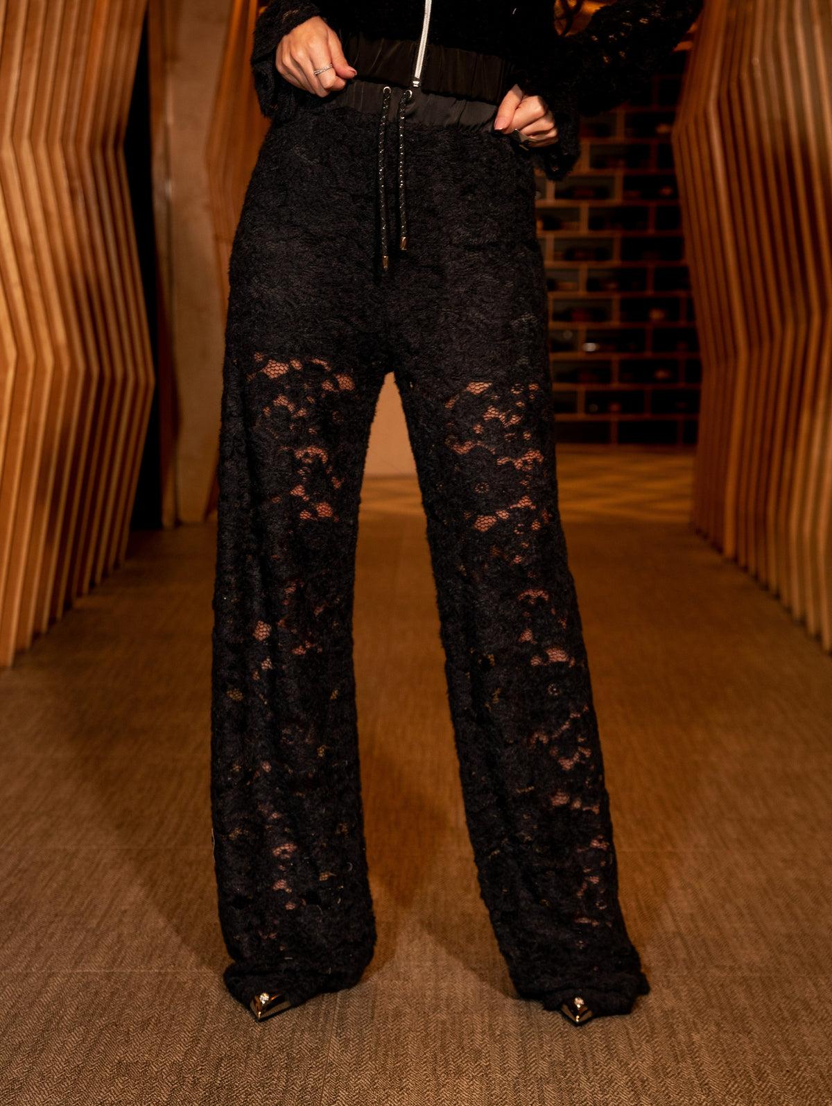 NOIRELLE PANTS/ Дълъг панталон от дантела